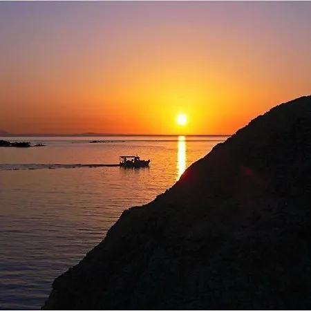 To Votsalo-beach Side & Taverna Hotel 3*