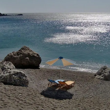 To Votsalo-beach Side & Taverna 3*