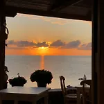 To Votsalo-beach Side & Taverna Hotel Spoa