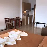 Hotel To Votsalo-beach Side & Taverna 3*