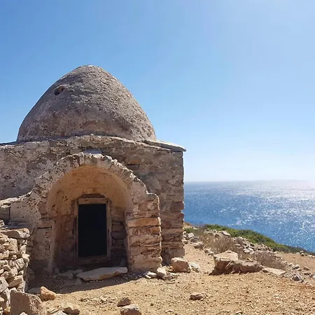 To Votsalo-beach Side & Taverna Karpathos Town (Pigadia)