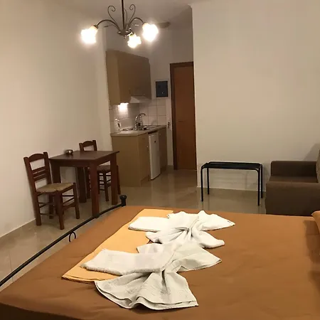 To Votsalo-beach Side & Taverna Отель