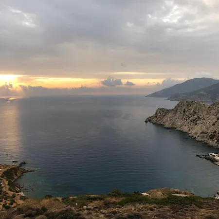 Отель To Votsalo-beach Side & Taverna 3*