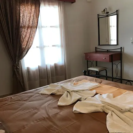 To Votsalo-beach Side & Taverna Отель 3*