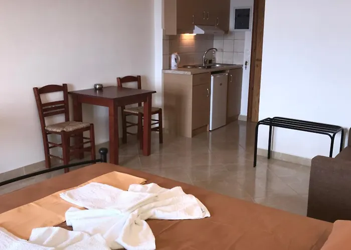 ホテル To Votsalo-beach Side & Taverna 3*